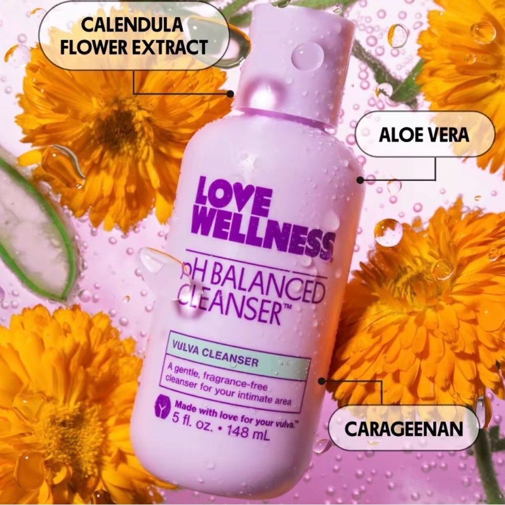 Love Wellness pH Balanced intimate Cleanser - 10 fl oz 296 ml